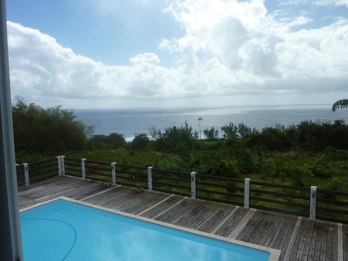 Bed and Breakfast La Pointe Au Corail Sainte-Rose Exterior foto