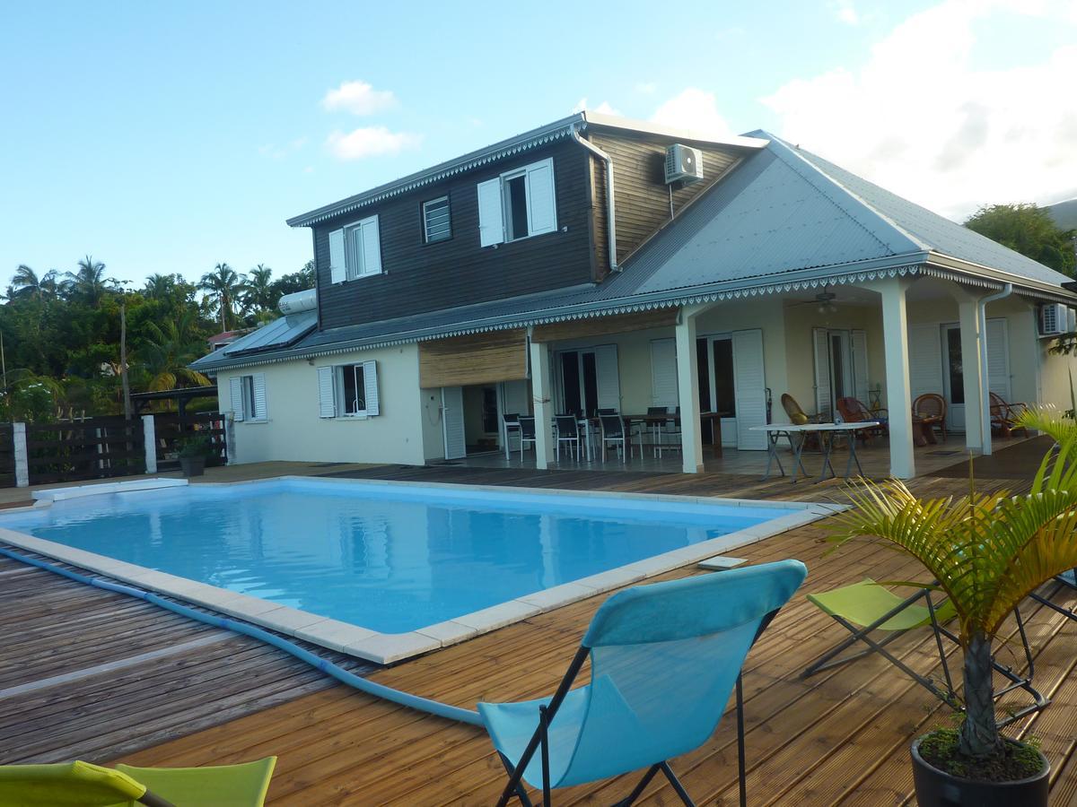 Bed and Breakfast La Pointe Au Corail Sainte-Rose Exterior foto